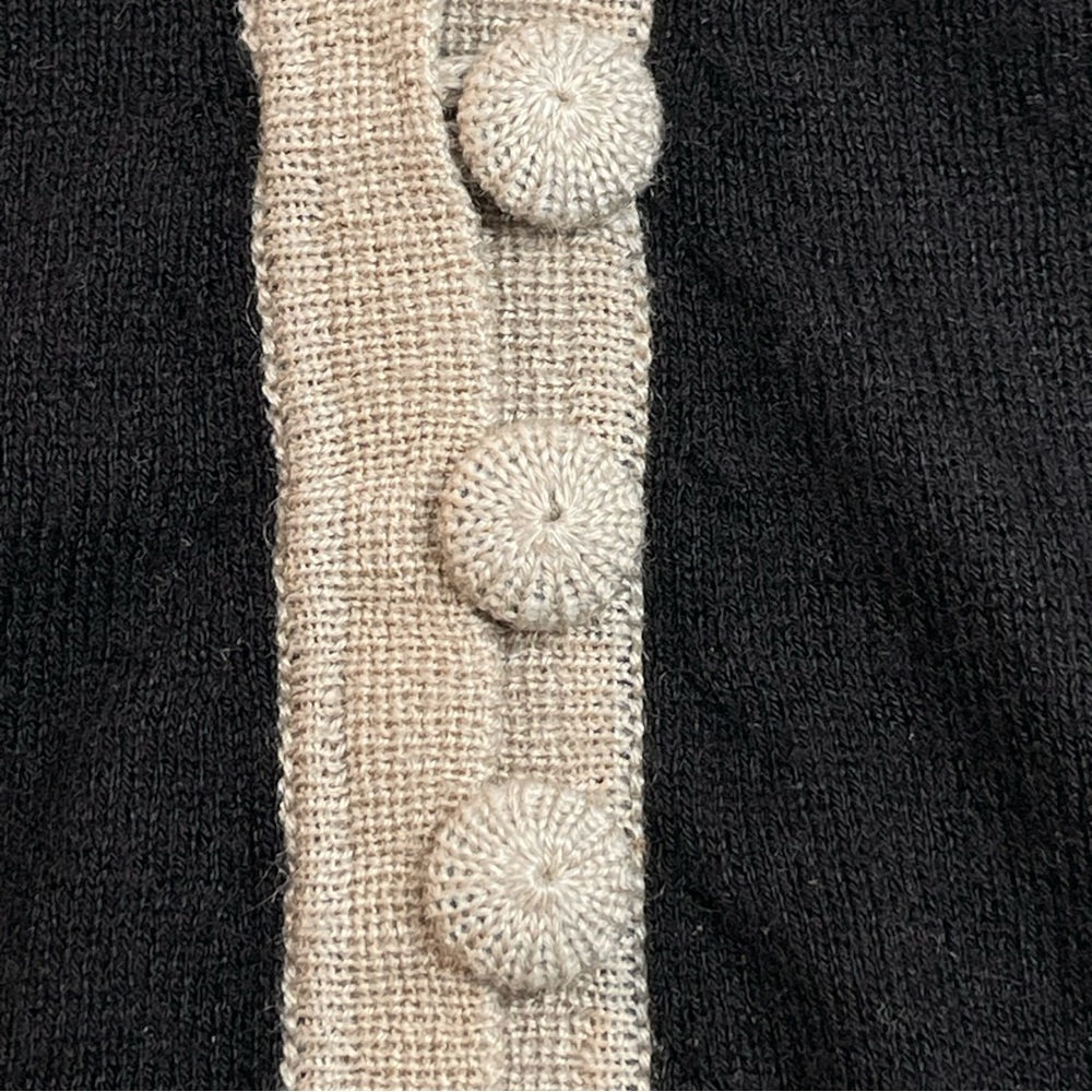 NWOT ARMAND DIRADOURIAN Women's Silk Cashmere Black Sweater Tan Trim Size Small - Picture 4 of 9